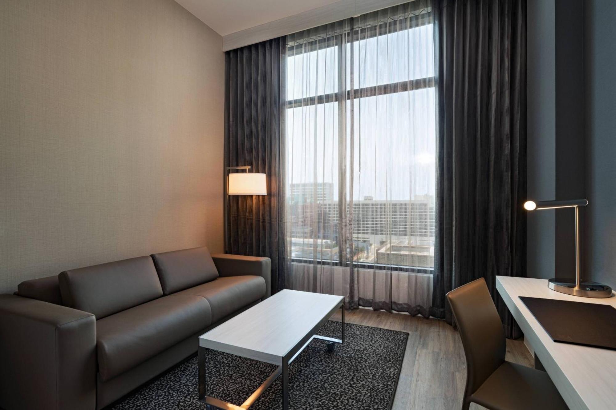 เอซี โฮเทล บาย แมริออท ฟอร์ต เวิร์ท ดาวน์ทาวน์ Hotel ฟอร์ตเวิร์ท ภายนอก รูปภาพ